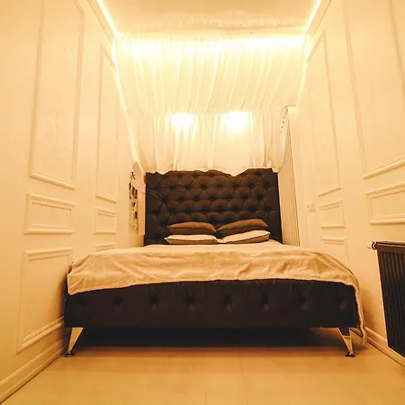 Apartment The Oasis - Retro Modern Vogue Riga